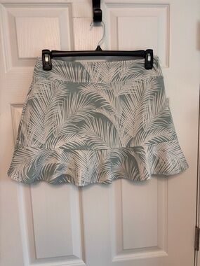 Tommy Bahama Sage and White Palm-Print Ruffle Mini Skort